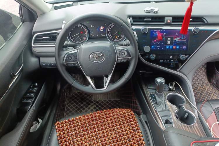 Used Toyota Camry 2018 2.0G Luxury Edition Steering Wheel
