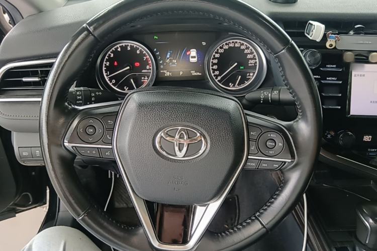 Used Toyota Camry 2018 2.0G Luxury Edition Steering Wheel