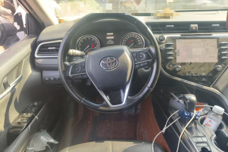 Used Toyota Camry 2018 2.5G Luxury Edition Steering Wheel