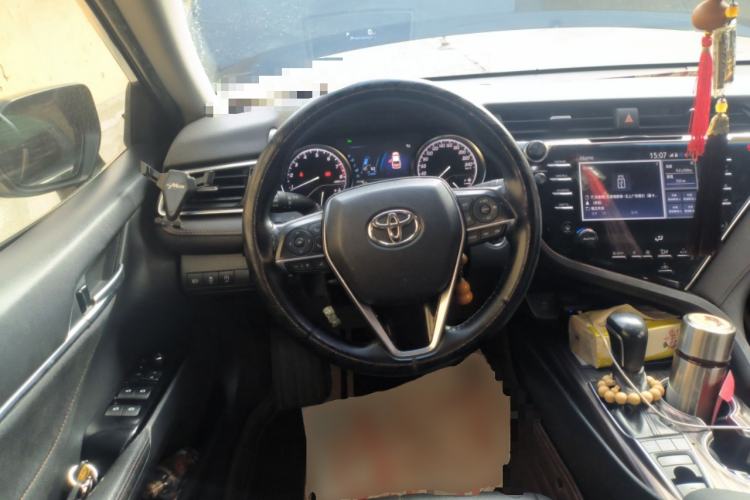 Used Toyota Camry 2018 2.5G Luxury Edition Steering Wheel