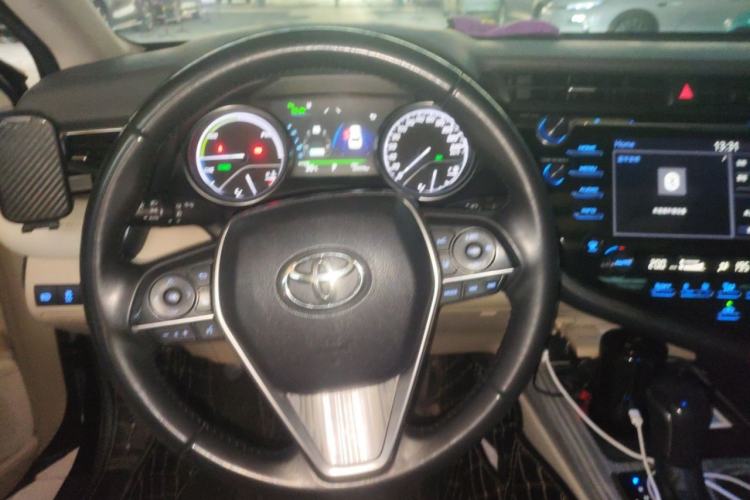 Used Toyota Camry 2018 Dual-Engine 2.5 HG Luxury Edition Steering Wheel