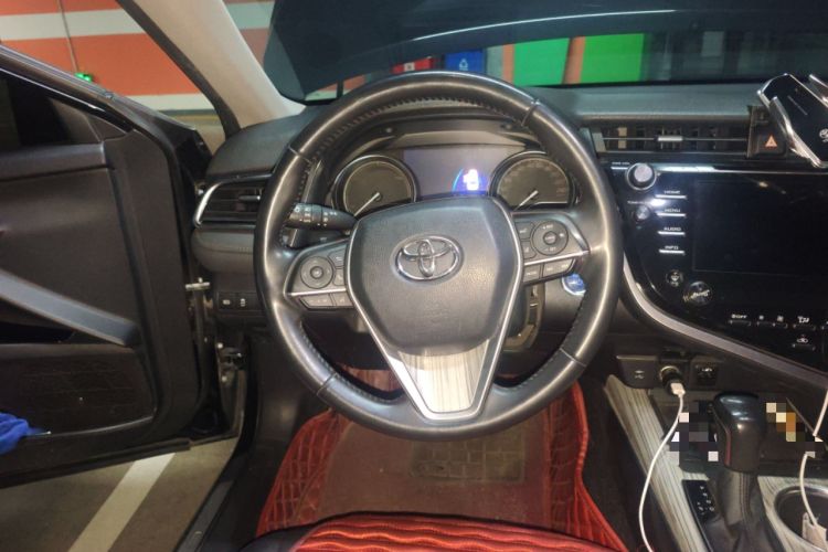 Used Toyota Camry 2018 Dual-Engine 2.5 HG Luxury Edition Steering Wheel