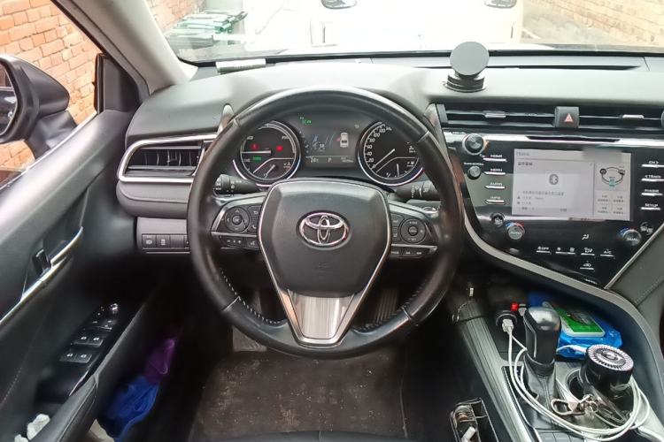 Used Toyota Camry 2018 Dual-Engine 2.5 HG Luxury Edition Steering Wheel