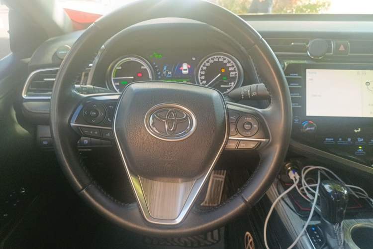Used Toyota Camry 2018 Dual-Engine 2.5 HG Luxury Edition Steering Wheel