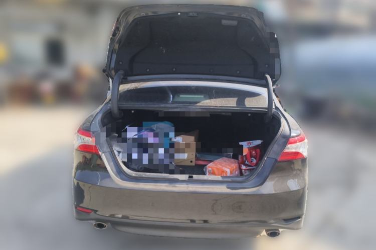 Used Toyota Camry 2018 2.5G Luxury Edition Trunk