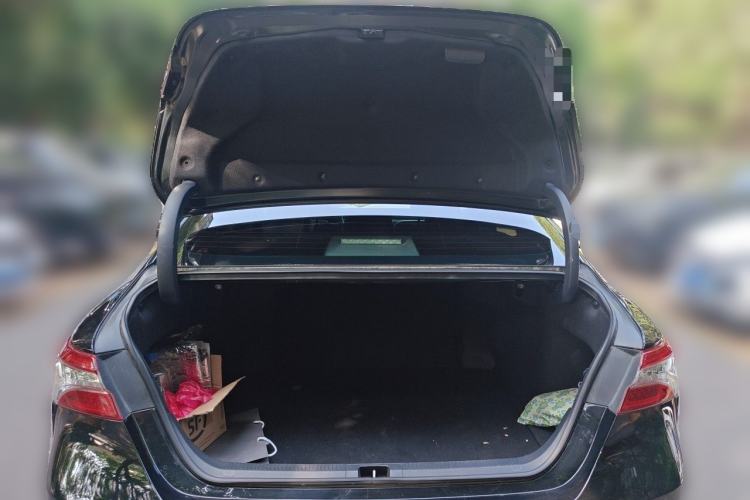 Used Toyota Camry 2018 2.5S Fēngshàng Edition Trunk