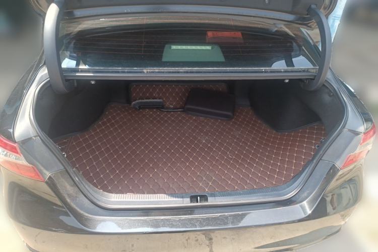 Used Toyota Camry 2018 2.5S Fēngshàng Edition Trunk