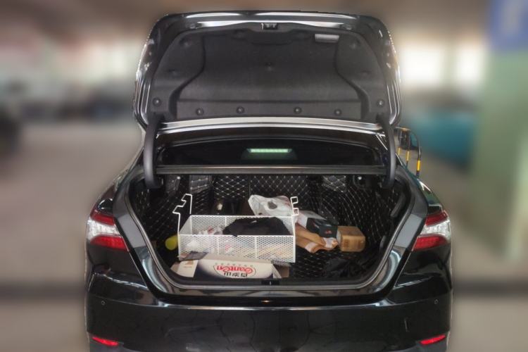 Used Toyota Camry 2018 Dual-Engine 2.5 HG Luxury Edition Trunk