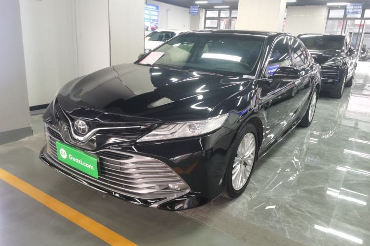 Used Toyota Camry 2018 2.5G Luxury Edition Guazi used car, China used car export, Used car for sale, Used cars, Cheapest cars for sale