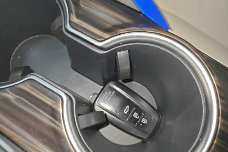 Used Toyota Camry 2018 2.0G Luxury Edition Vehicle Key