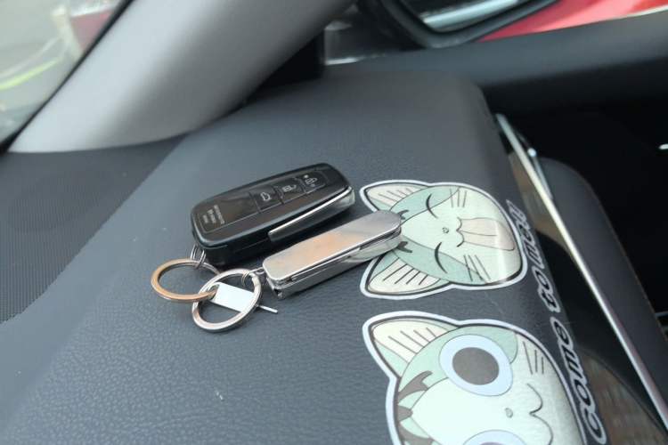 Used Toyota Camry 2018 2.5G Luxury Edition Vehicle Key