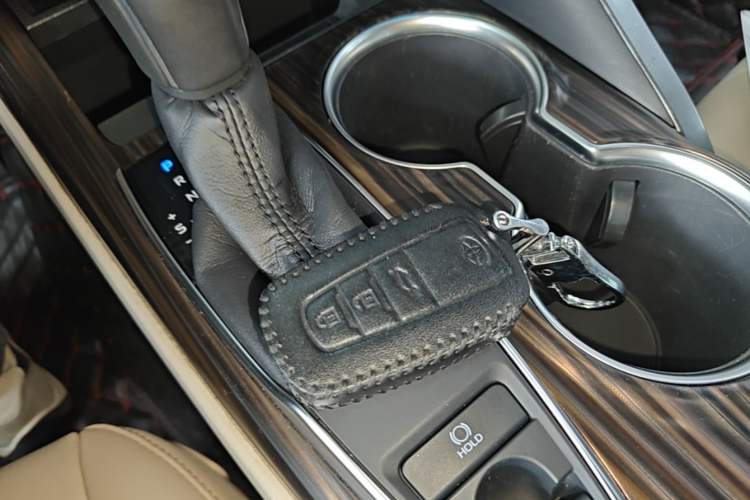 Used Toyota Camry 2018 2.0G Luxury Edition Vehicle Key