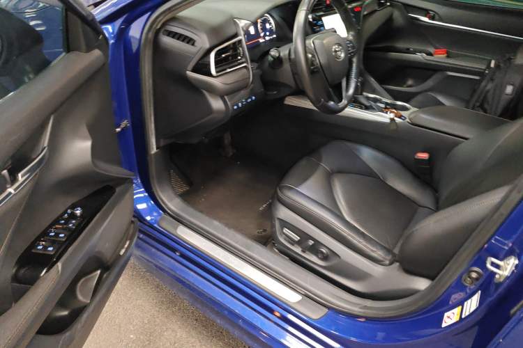 Used Toyota Camry 2018 Dual-Engine 2.5 HG Luxury Edition Driver Seat