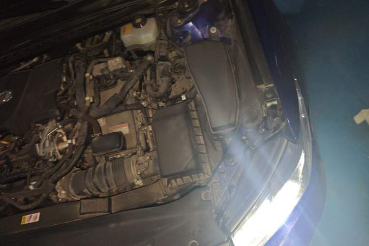 Used Toyota Camry 2018 Dual-Engine 2.5 HG Luxury Edition Engine Bay Left