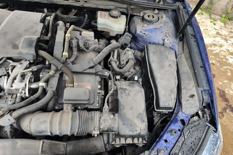 Used Toyota Camry 2018 Dual-Engine 2.5 HG Luxury Edition Engine Bay Left