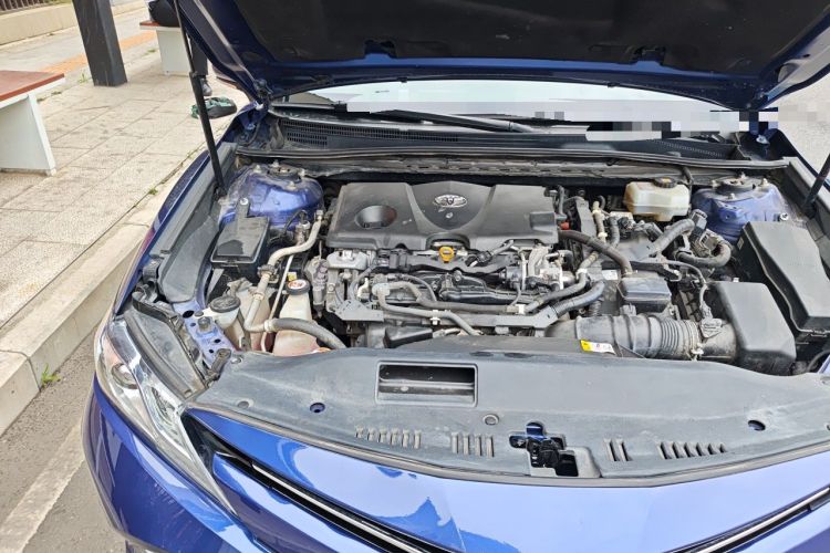 Used Toyota Camry 2018 Dual-Engine 2.5 HG Luxury Edition Engine Bay Right