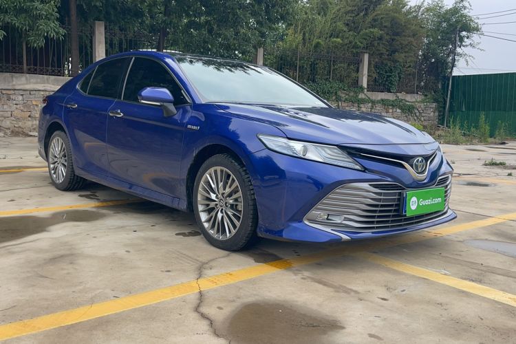 Used Toyota Camry 2018 Dual-Engine 2.5 HG Luxury Edition Exterior 2