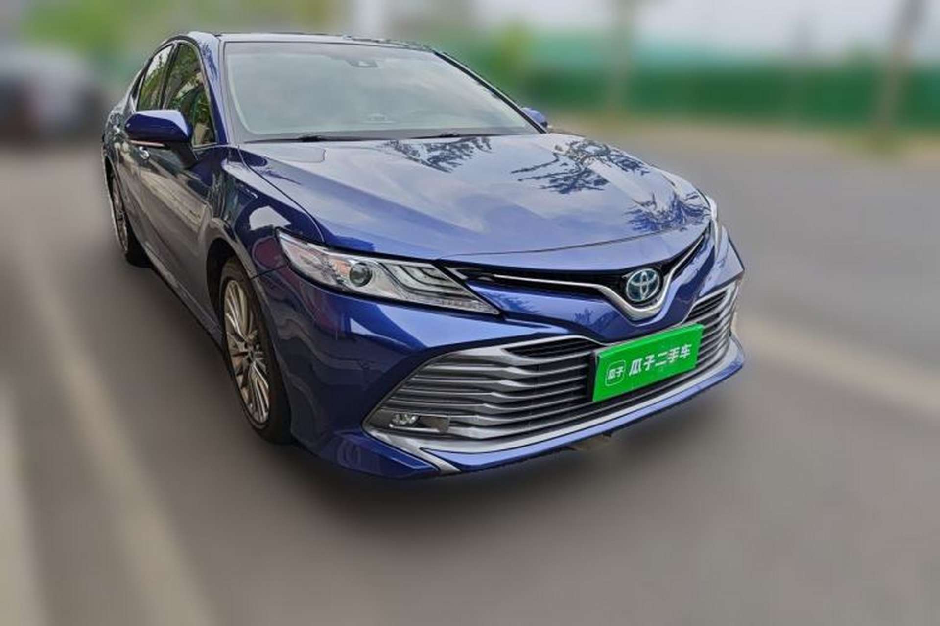 Used Toyota Camry 2018 Dual-Engine 2.5 HG Luxury Edition Front Right 45 Deg