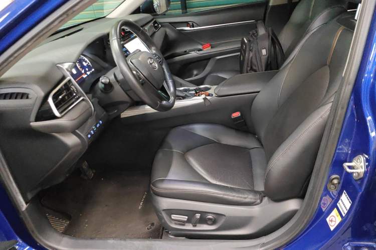 Used Toyota Camry 2018 Dual-Engine 2.5 HG Luxury Edition Left Front Seat
