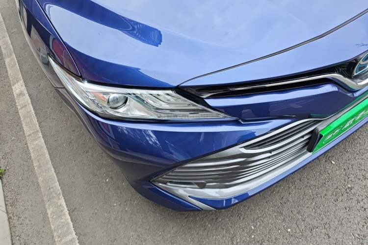 Used Toyota Camry 2018 Dual-Engine 2.5 HG Luxury Edition Right Front Headlight