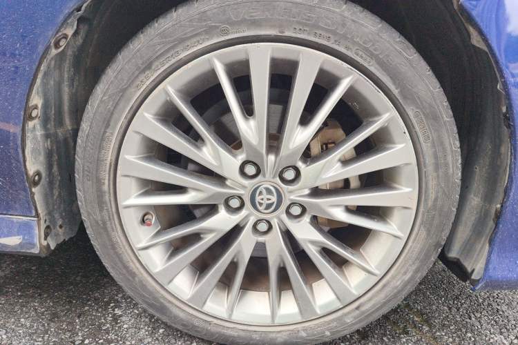 Used Toyota Camry 2018 Dual-Engine 2.5 HG Luxury Edition Right Front Wheel Hub