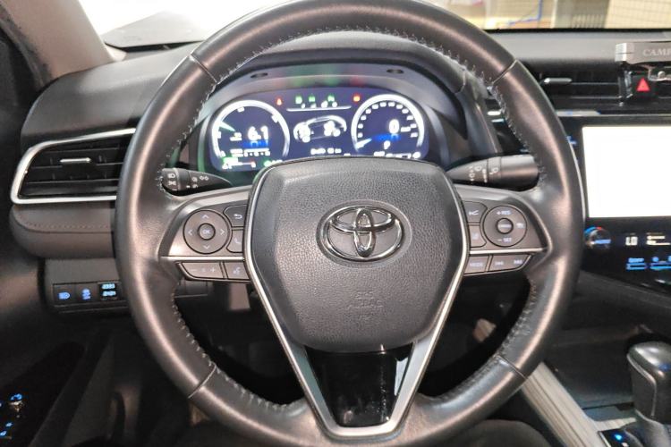 Used Toyota Camry 2018 Dual-Engine 2.5 HG Luxury Edition Steering Wheel