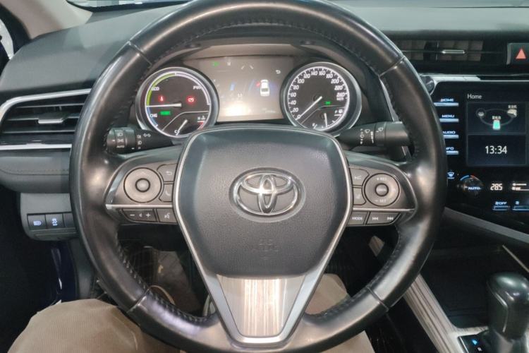 Used Toyota Camry 2018 Dual-Engine 2.5 HG Luxury Edition Steering Wheel