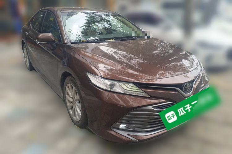 Used Toyota Camry 2018 2.0G Luxury Edition Front Right 45 Deg