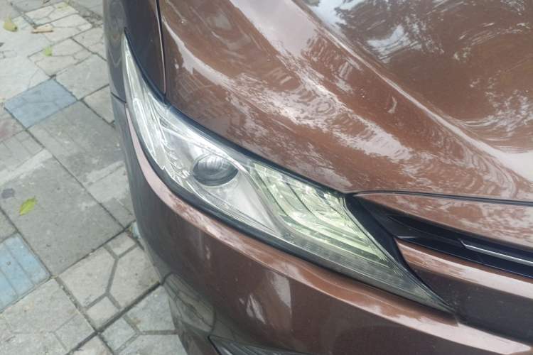 Used Toyota Camry 2018 2.0G Luxury Edition Right Front Headlight
