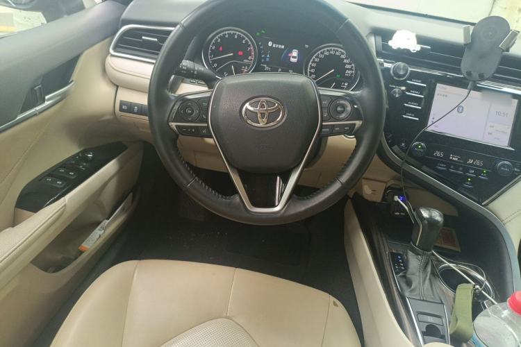 Used Toyota Camry 2018 2.0G Luxury Edition Steering Wheel