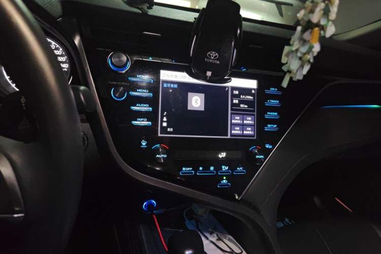 Used Toyota Camry 2018 2.5G Luxury Edition Audio And AC Panel