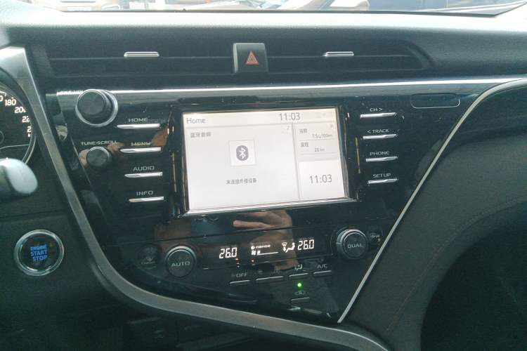 Used Toyota Camry 2018 2.0G Luxury Edition Audio And AC Panel