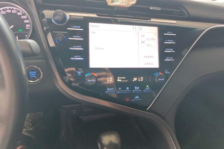 Used Toyota Camry 2018 2.5G Luxury Edition Audio And AC Panel