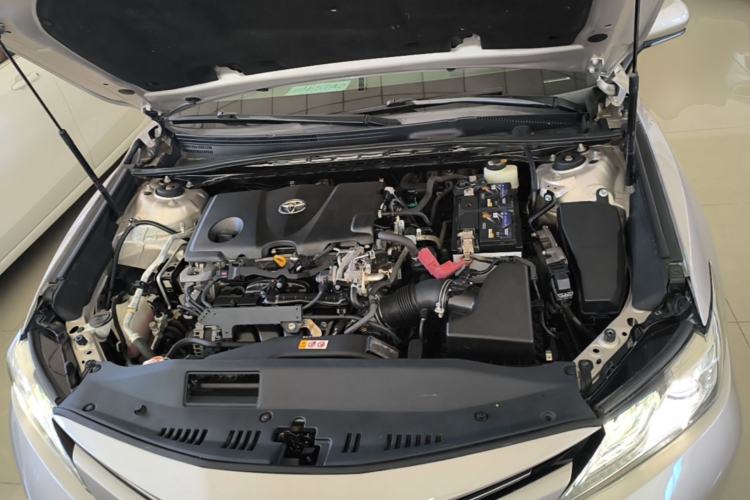 Used Toyota Camry 2018 2.5G Luxury Edition Engine Bay