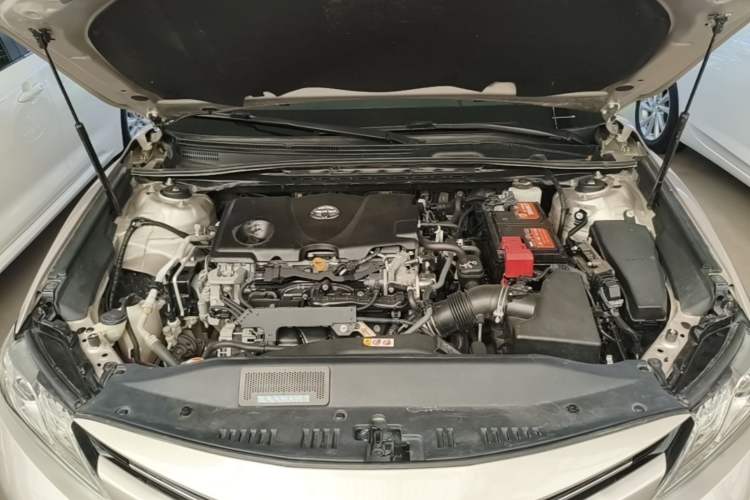 Used Toyota Camry 2018 2.5G Luxury Edition Engine Bay