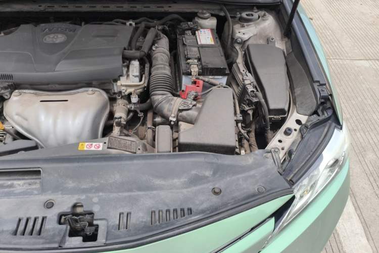 Used Toyota Camry 2018 2.0G Luxury Edition Engine Bay Left