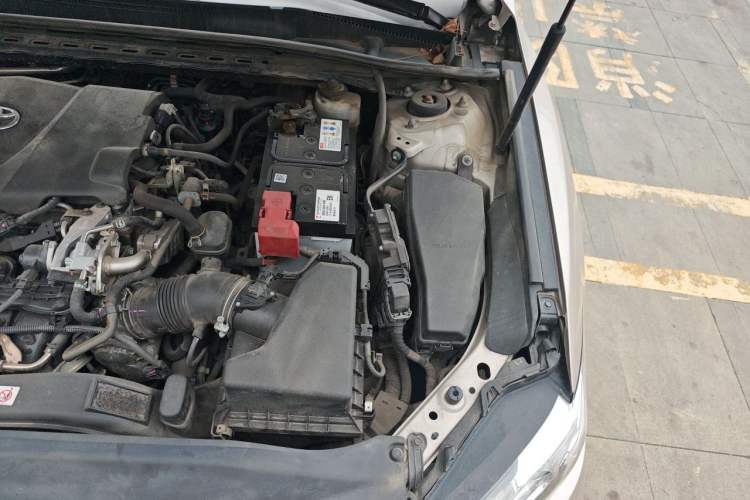 Used Toyota Camry 2018 2.5G Luxury Edition Engine Bay Left