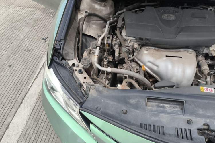 Used Toyota Camry 2018 2.0G Luxury Edition Engine Bay Right