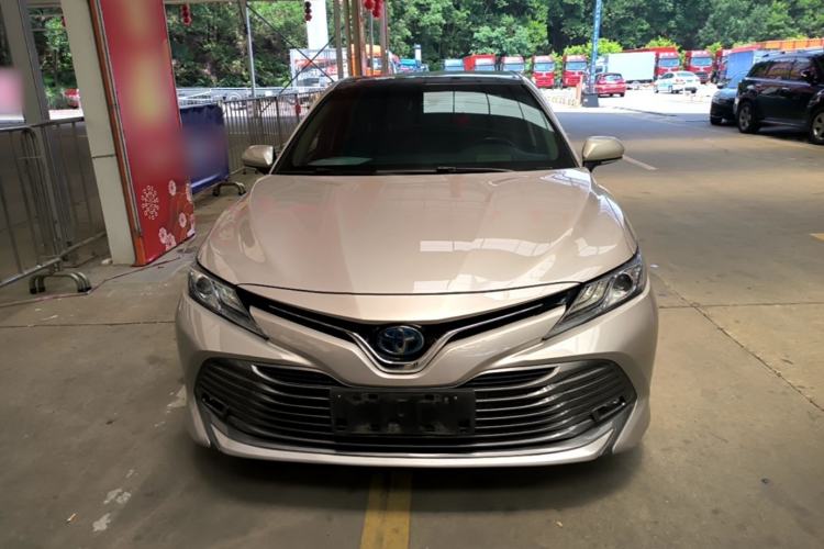 Used Toyota Camry 2018 Dual-Engine 2.5 HG Luxury Edition Front