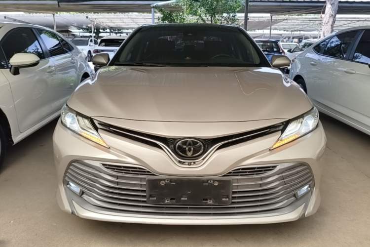 Used Toyota Camry 2018 2.5G Luxury Edition Front