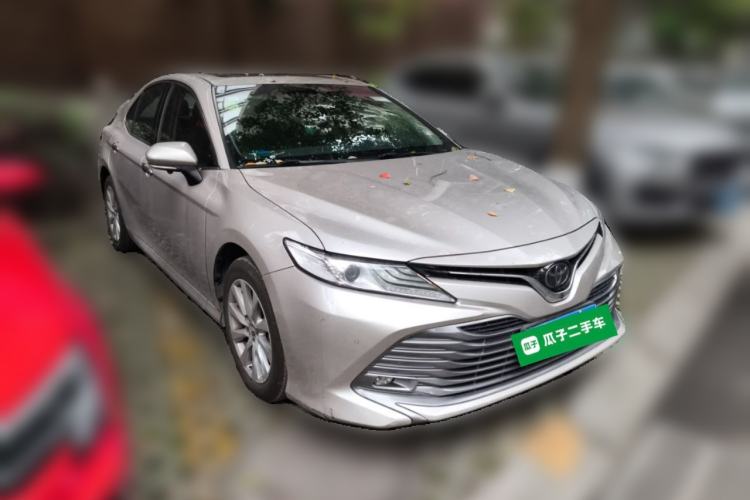 Used Toyota Camry 2018 2.0G Luxury Edition Front Right 45 Deg