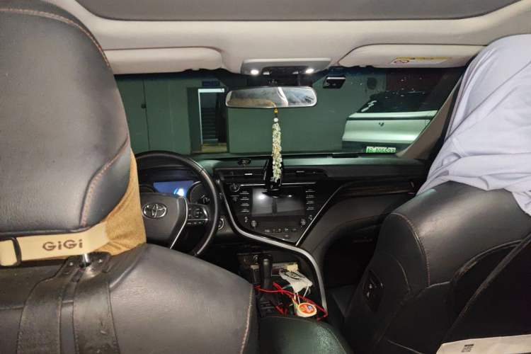 Used Toyota Camry 2018 2.5G Luxury Edition Headliner