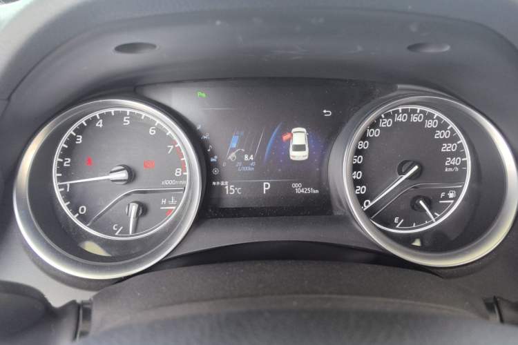 Used Toyota Camry 2018 2.5G Luxury Edition Instrument Cluster
