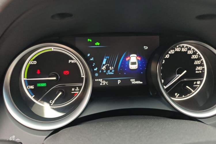 Used Toyota Camry 2018 Dual-Engine 2.5 HG Luxury Edition Instrument Cluster