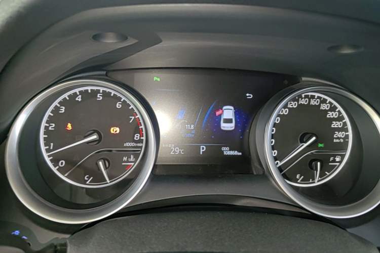 Used Toyota Camry 2018 2.5G Luxury Edition Instrument Cluster