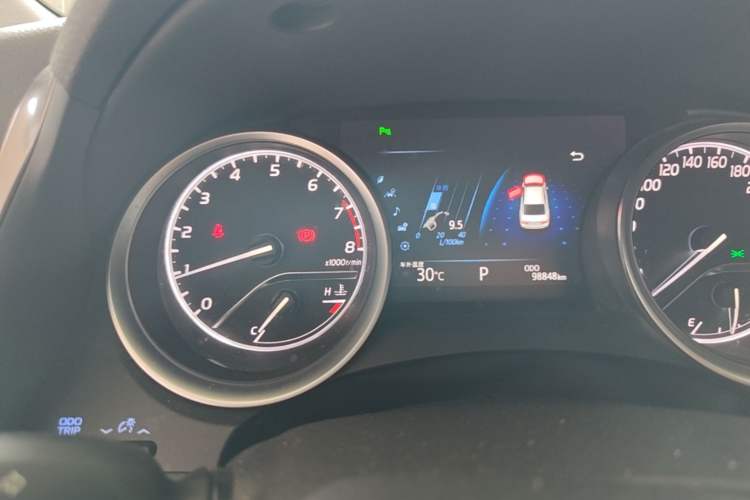 Used Toyota Camry 2018 2.5G Luxury Edition Instrument Cluster