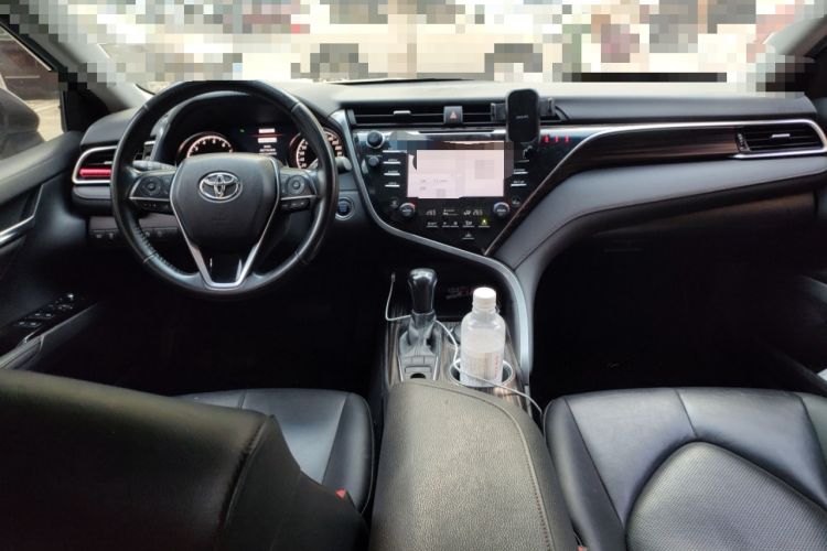 Used Toyota Camry 2018 2.5G Luxury Edition Interior 2