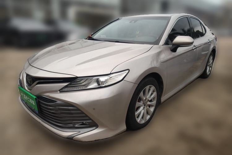 Used Toyota Camry 2018 2.0G Luxury Edition Guazi used car, China used car export, Used car for sale, Used cars, Cheapest cars for sale