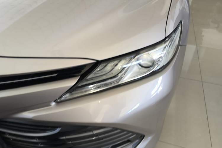 Used Toyota Camry 2018 2.5G Luxury Edition Left Front Headlight