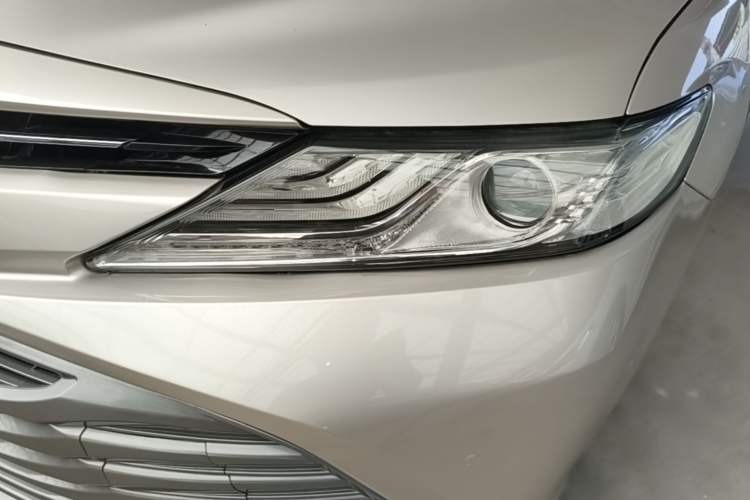 Used Toyota Camry 2018 2.5G Luxury Edition Left Front Headlight